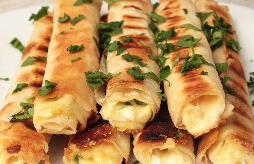 Lavash appetizer with cheese for a picnic | allrecipes.club